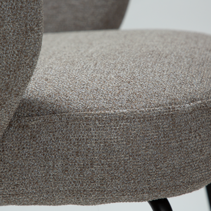 [var:Bezug=Kiesel-Erde Bouclé-Stoff mit schwarzen Schwenkbeinen] BAE Drehstuhl