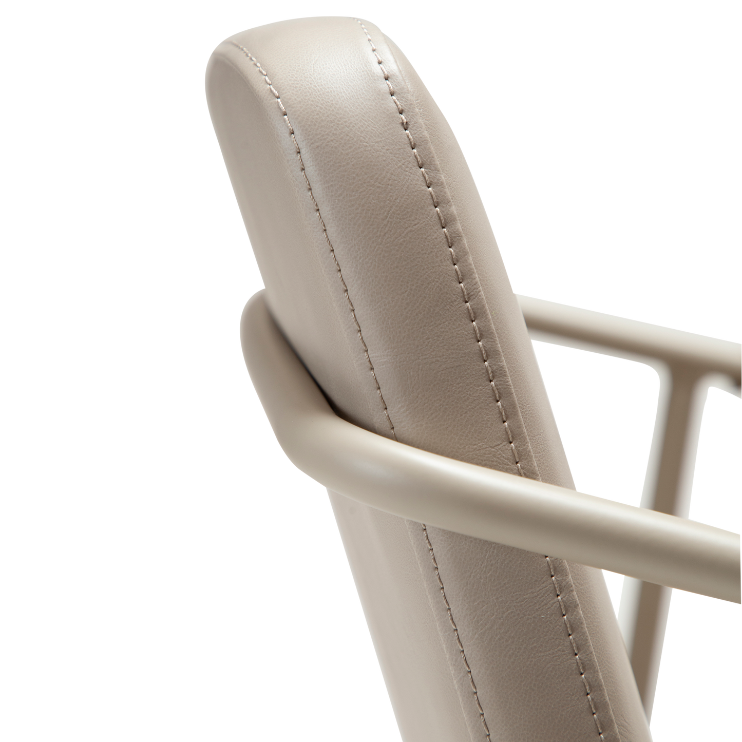 [var:Bezug=Kunstleder in Kaschmir mit Kaschmirbeinen] BOTO Sessel