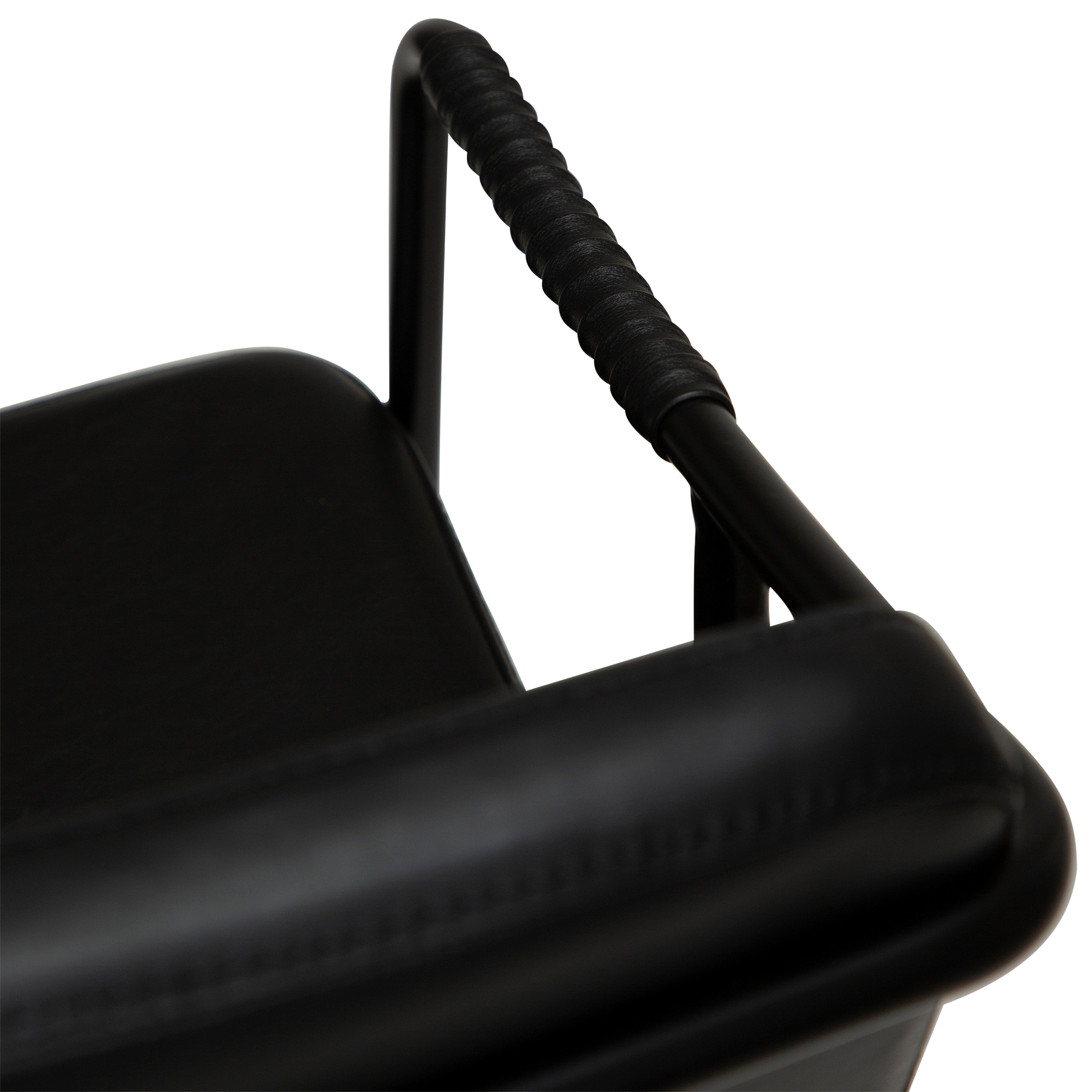 [var:Bezug=Vintage schwarzes Kunstleder mit schwarzen Beinen] BOTO Thekenhocker