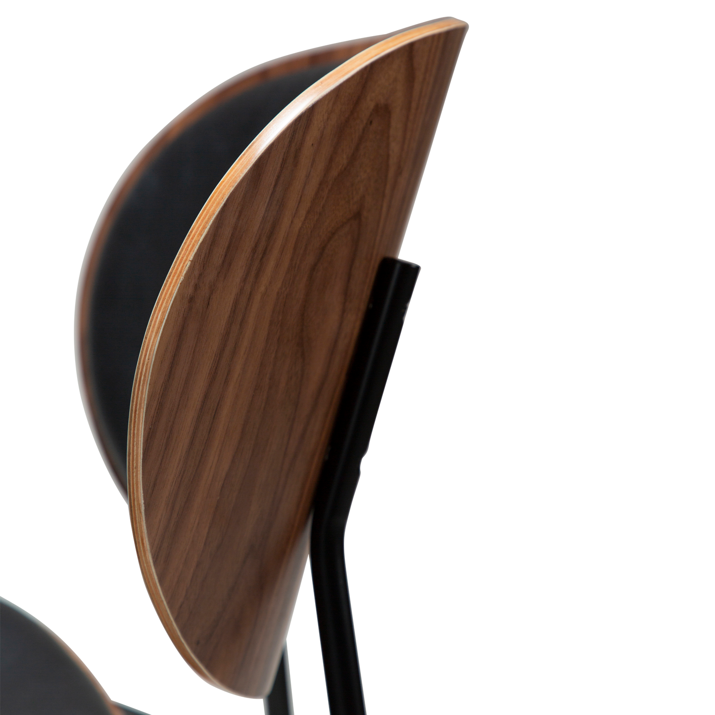 [var:Bezug=Raben-schwarzes Kunstleder und Nussbaum mit schwarzen Metallbeinen] CLEMENTINA Stuhl