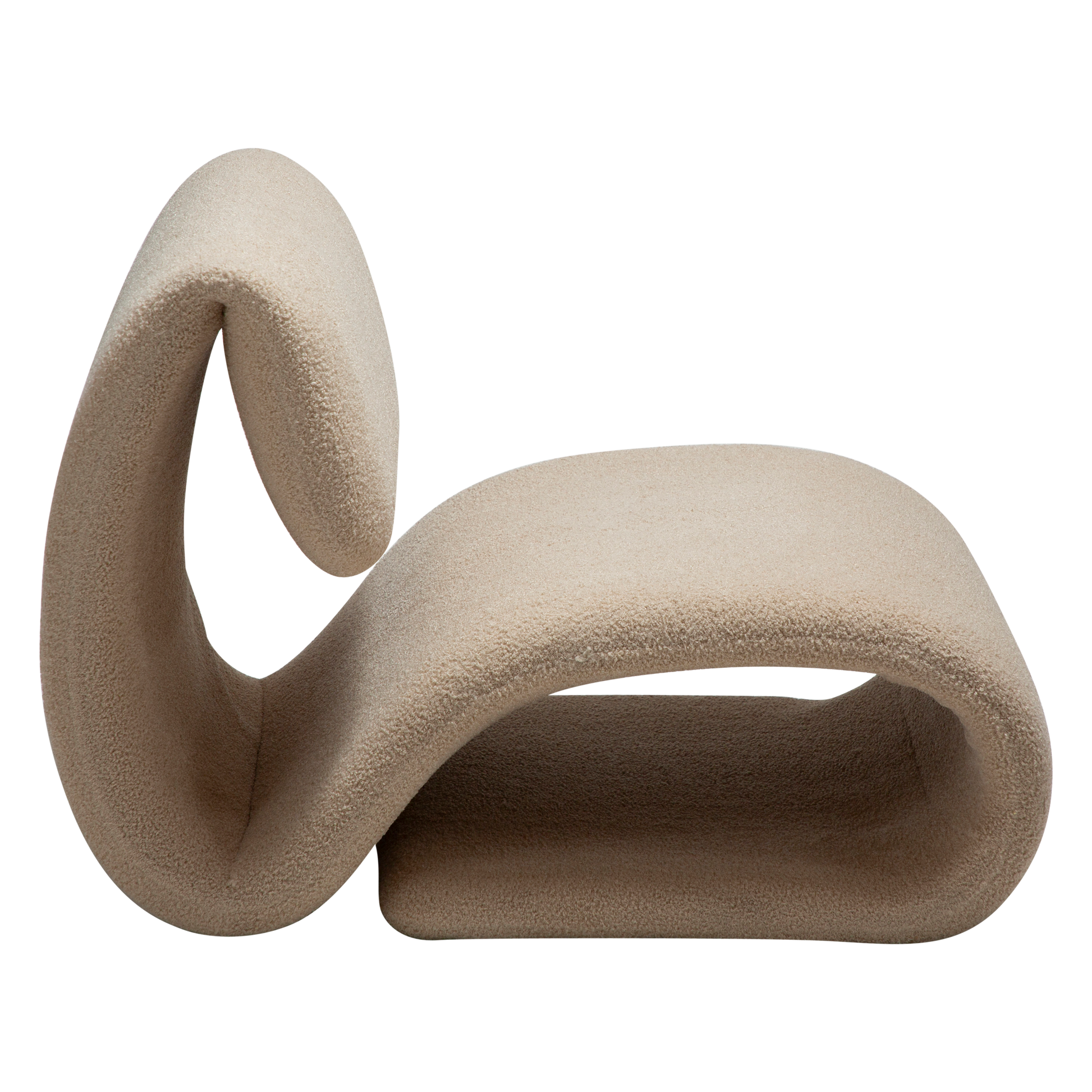 [var:Bezug=Frosted Almond RPES Bouclé-Stoff mit Schimmer] DUBNA Lounge-Stuhl