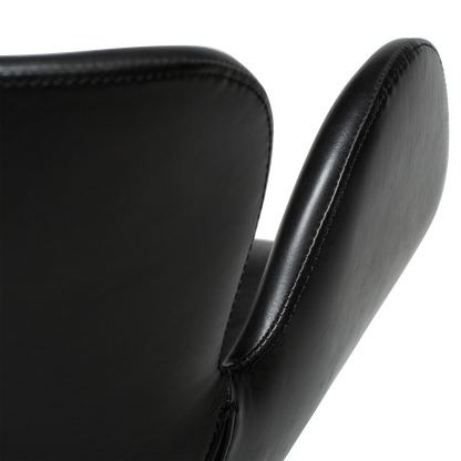 [var:Bezug=Vintage schwarzes Kunstleder mit schwarzen Beinen] GAIA Sessel