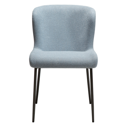 [var:Bezug=Blue Fog Bouclé-Stoff mit antiken Zinnmetallbeinen] GLAM Stuhl