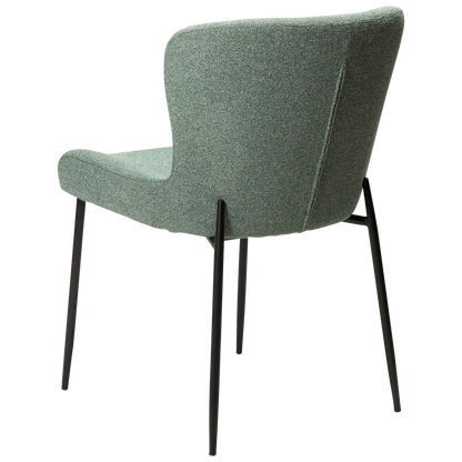 [var:Bezug=Kieselgrüner Bouclé-Stoff mit schwarzen Beinen] GLAM Stuhl