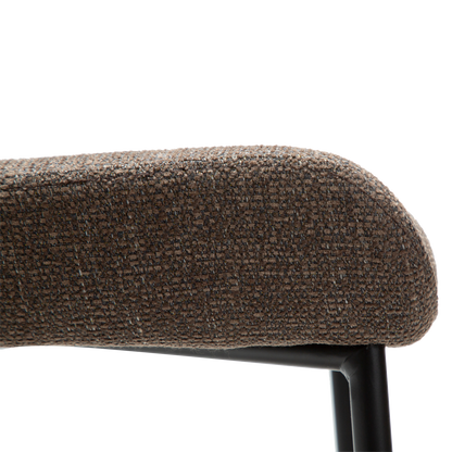 [var:Bezug=Hauptsächlich braunes Bouclé-Gewebe mit schwarzen Metallbeinen] GLAM Thekenhocker