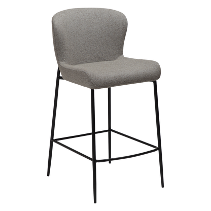 [var:Bezug=Kieselfarbener Bouclé-Stoff mit schwarzen Beinen] GLAM Thekenhocker