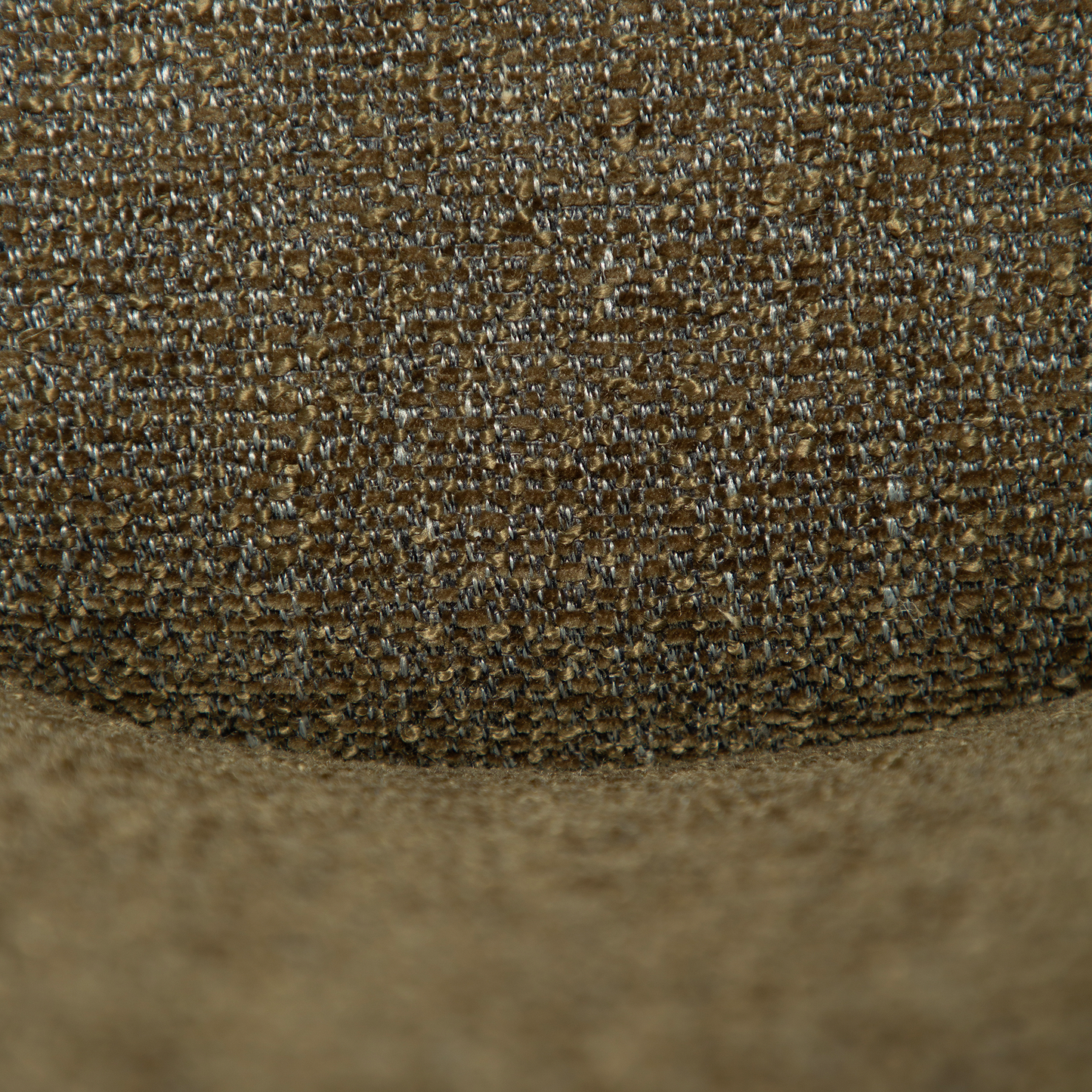 [var:Bezug=Dunkelolivfarbenes Bouclé-Gewebe mit antiken Zinnbeinen] GLAM Dreh-Thekenhocker