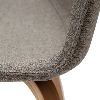 [var:Bezug=kiesel erdfarben Bouclé-Stoff mit Eichenbeinen] GLEE Stuhl
