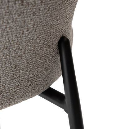 [var:Bezug=kiesel erdfarben Bouclé-Stoff mit schwarzen Metallbeinen] GLORY Stuhl