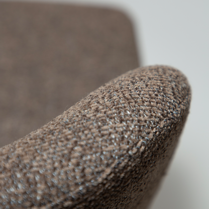 [var:Bezug=Hauptsächlich braunes Bouclé-Gewebe mit schwarzen Metallbeinen] GLORY Bartisch