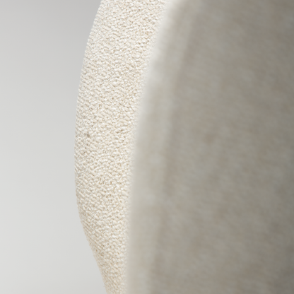 [var:Bezug=Einfacher beiger Bouclé-Stoff mit schwarzen Schwenkbeinen] GLORY Drehstuhl