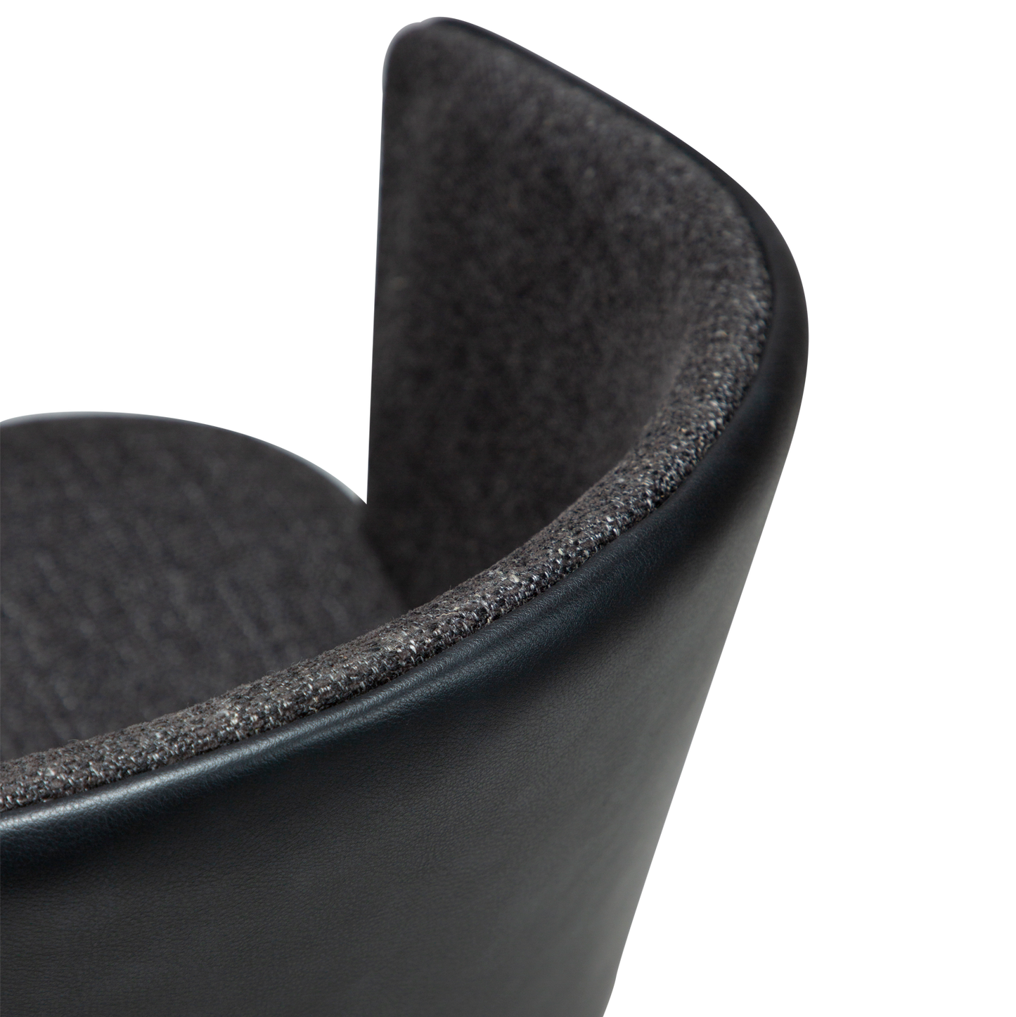 [var:Bezug=Raben-schwarzer Bouclé-Stoff und Kunstleder mit schwarzen Metallbeinen] HEY Sessel