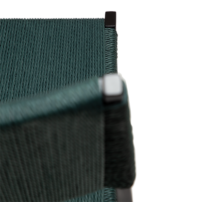 [var:Bezug=Grünes Giebel-Papierseil mit schwarzen Beinen] LOOP Stuhl