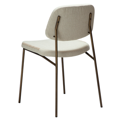 [var:Bezug=Knochenweißes Bouclé mit antiken Messingbeinen] MENTA Stuhl