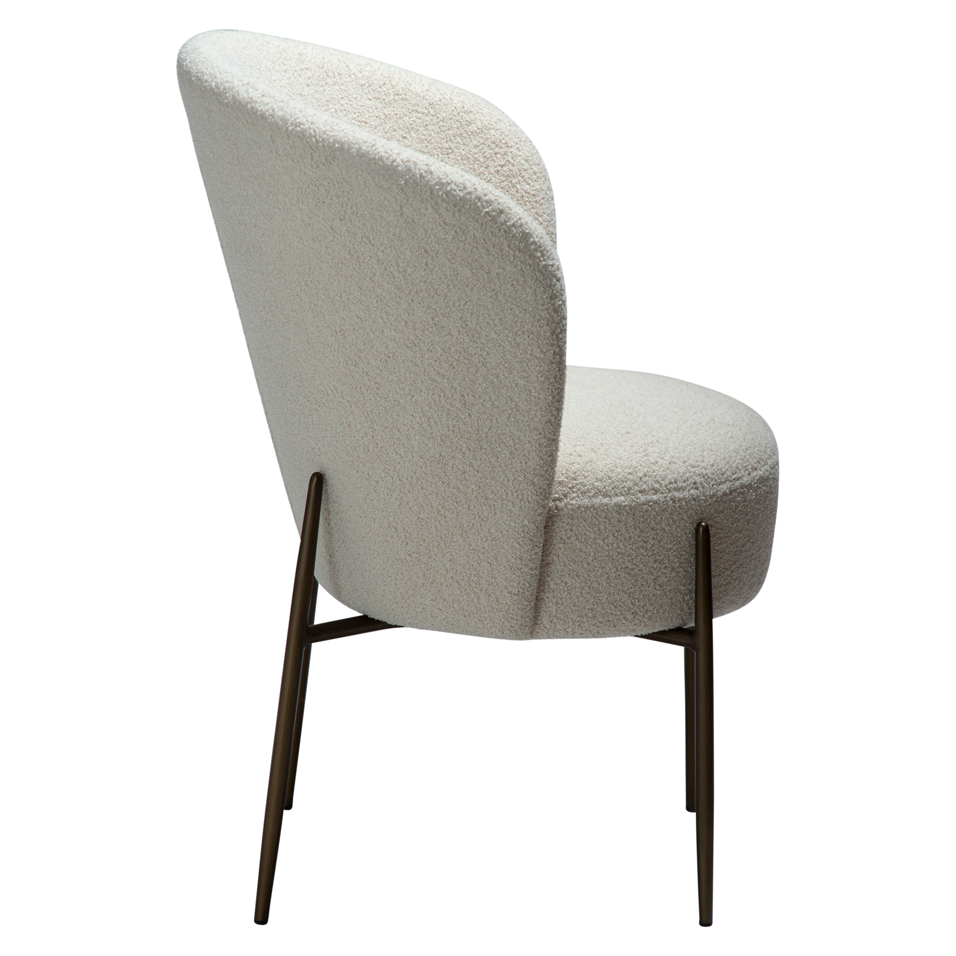 [var:Bezug=Taube RPES Bouclé mit antiken Messingbeinen] ORBIT Stuhl