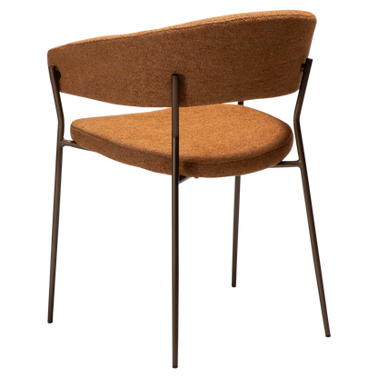 [var:Bezug=Kürbisgewürz Bouclé-Stoff mit antiken Messingbeinen] REBOOT Sessel