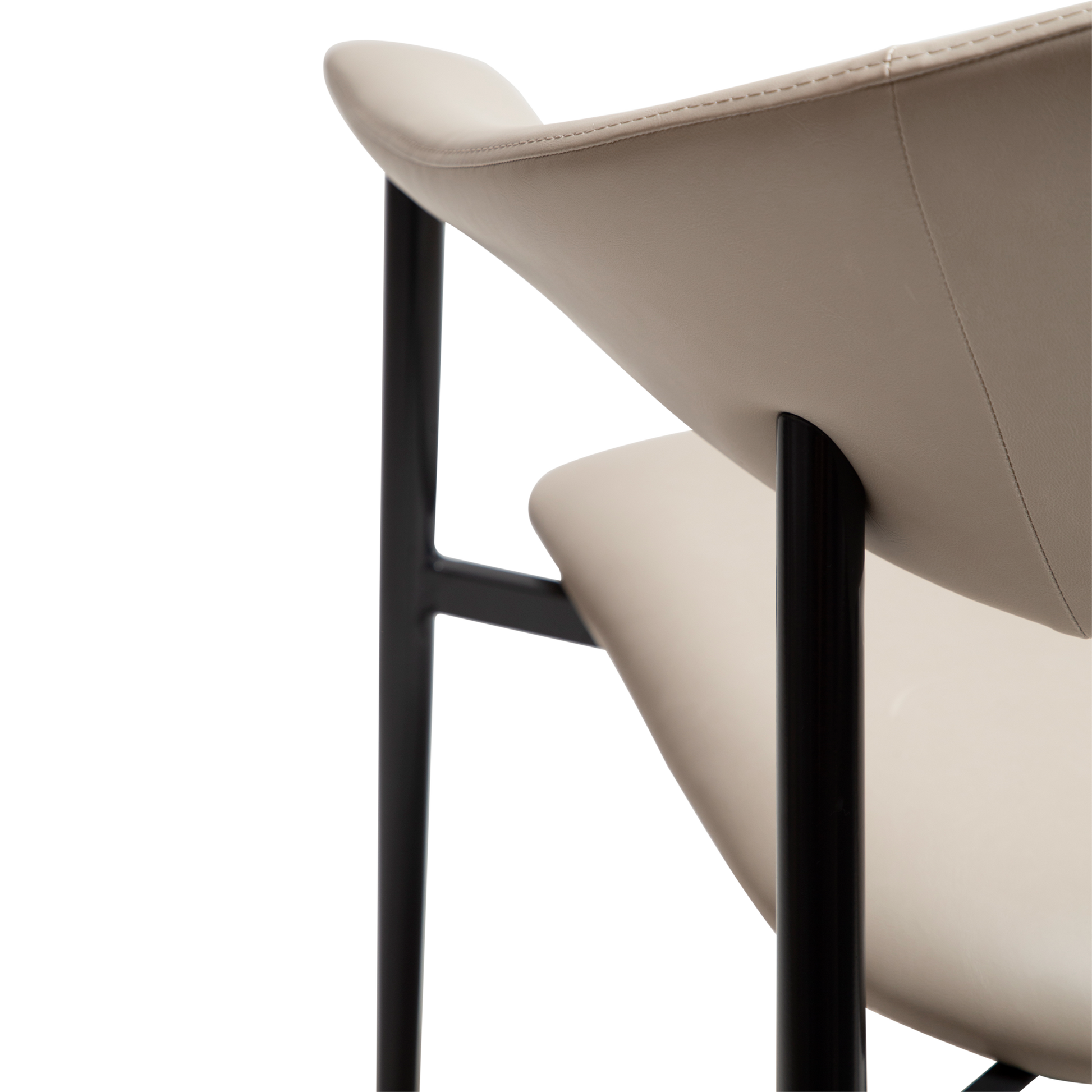 [var:Bezug=Kaschmir Kunstleder mit schwarzen Beinen] ROVER Loungesessel