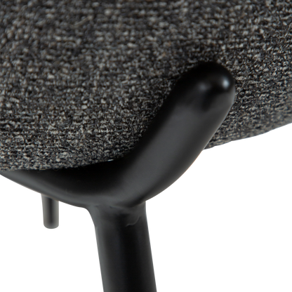 [var:Bezug=Kieselgrauer Bouclé-Stoff mit schwarzen Metallbeinen] UTOPIA Stuhl