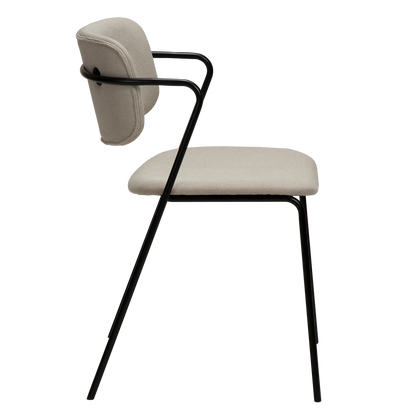 [var:Bezug=Wüstensandstoff mit schwarzen Beinen] ZED Stuhl