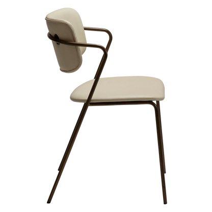 [var:Bezug=Frosted Almond Kunstleder mit Beinen aus antikem Messing] ZED Stuhl