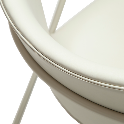 [var:Bezug=Knochenweißes Kunstleder mit knochenweißen Beinen] ZED Lounge-Stuhl