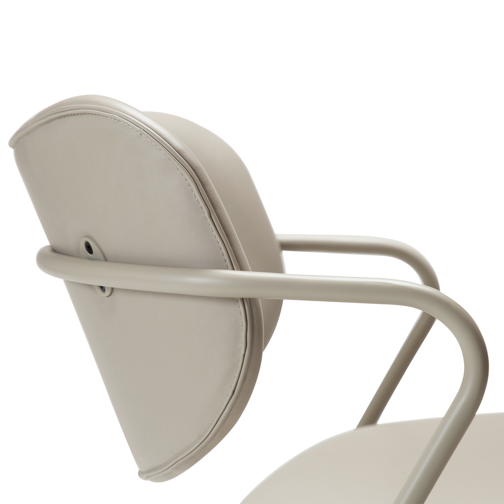 [var:Bezug=Kunstleder in Kaschmir mit Kaschmirbeinen] ZED Lounge-Stuhl